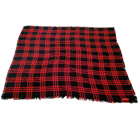 Akira Chicago Red Label Wrap Shawl Women's One Size Red Black Plaid Oversized - Picture 3 of 4